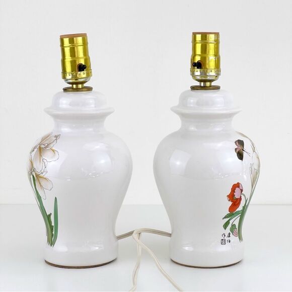 Set 2 Vintage Ceramic Asian Oriental Electric Lamps Irises Butterfly Signed Mini - Picture 6 of 11